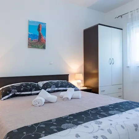 Arapovic 3 By Guide Apartman